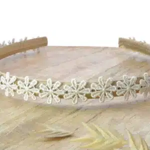 Satijnen diadeem voor meisjes. met bloemetjes.