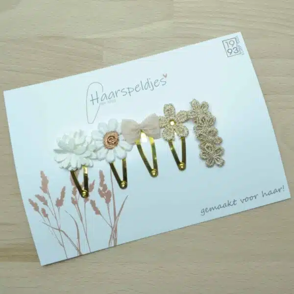 Haarspeldjes Kiki by 1993 3cm Gouden klik klak haarspeldjes van 3 cm met madelief bloemetjes