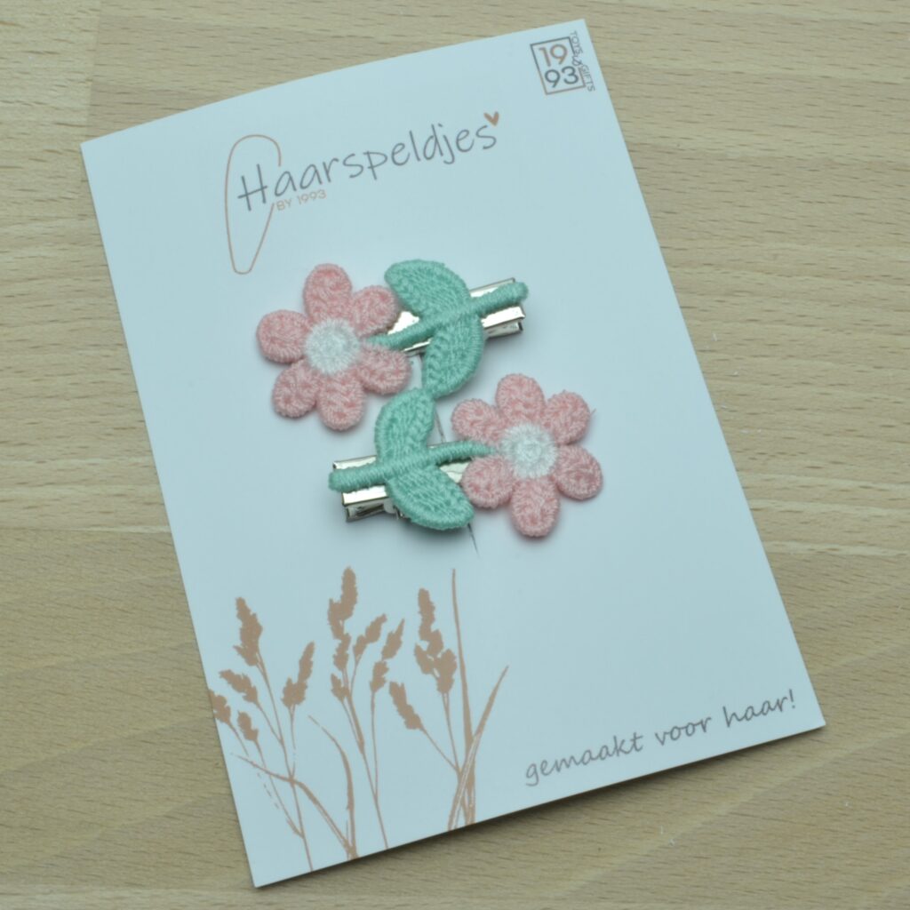 Haarspeldjes Maaike Roze by 1993