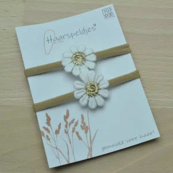 Haarelastiekjes met madelief bloem met gouden kern